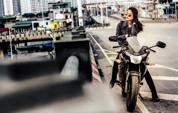 Девушка, город, улица, очки, мотоцикл, Honda