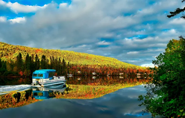 Картинка осень, лес, облака, пейзаж, природа, озеро, отражение, лодка