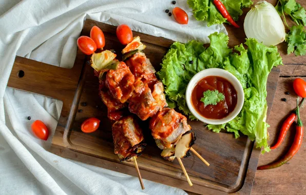 Мясо, доска, перец, овощи, помидоры, шашлык, салат