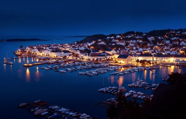 Картинка море, ночь, здания, дома, яхты, порт, Норвегия, панорама