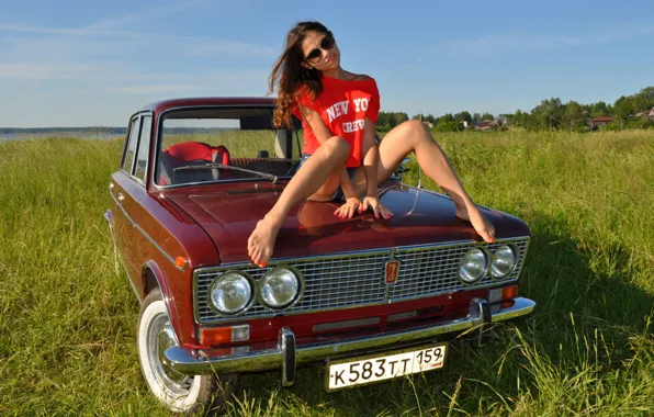 Картинка car, girl, legs, nature
