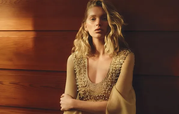 Взгляд, поза, модель, прическа, блондинка, декольте, model, hair