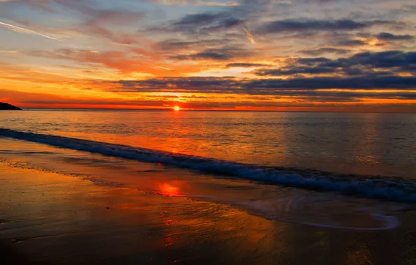 Море, солнце, облака, закат