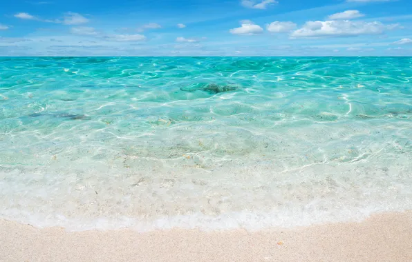Картинка песок, море, пляж, облака, тропики, голубое небо, голубая водичка