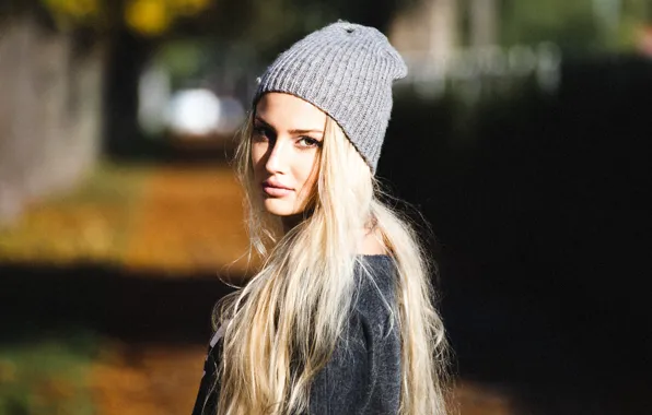 Картинка взгляд, девушка, модель, шапка