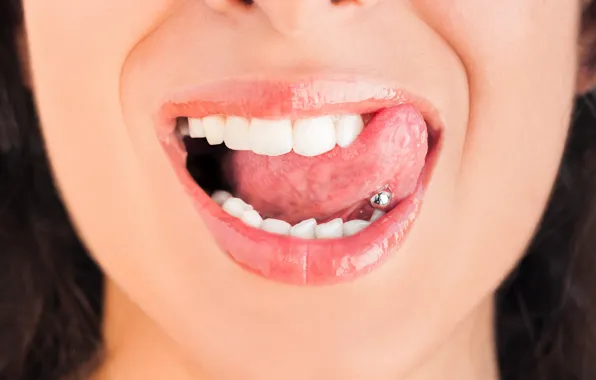 Картинка piercing, teeth, Tongue
