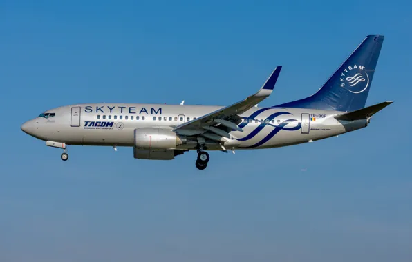 Boeing, TAROM Romanian, 737-700W