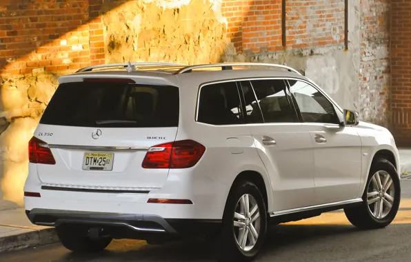 Машина, двор, Mercedes, white, 350