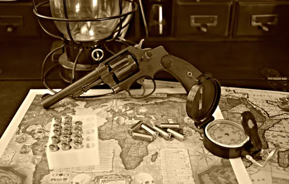 Картинка карта, ствол, пули, револьвер, компас