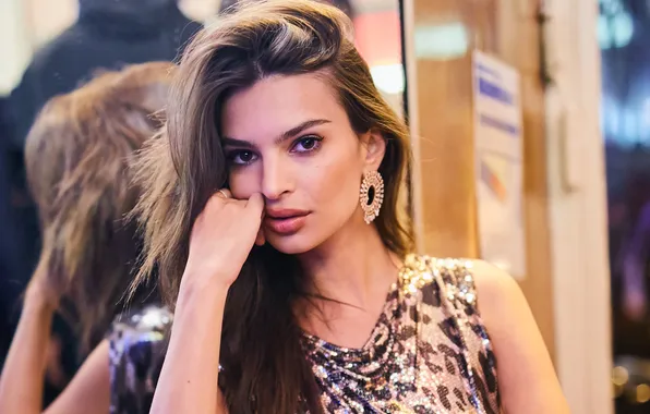 Взгляд, поза, портрет, шатенка, красотка, Emily Ratajkowski, Эмили Ратаковски