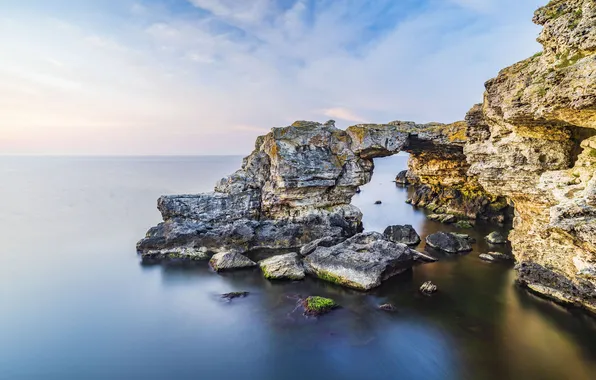 Sea, rocks, cliff