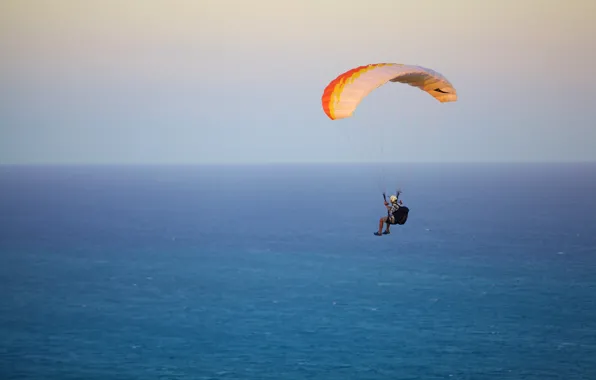 Sea, extreme sport, speedfly
