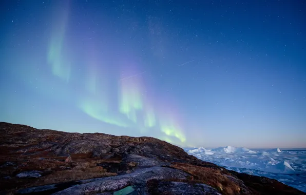 Stars, northern lights, aurora borealis, ice floes