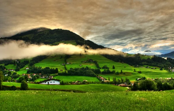 Картинка небо, трава, облака, деревья, пейзаж, горы, природа, green