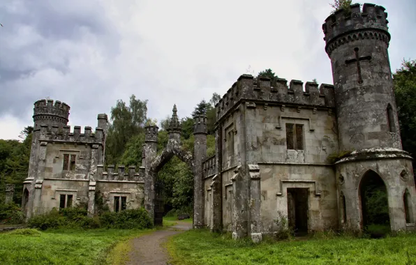 Картинка дорога, небо, деревья, Ирландия, готическая архитектура, Ballysaggartmore Towers