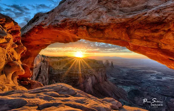 Пейзаж, природа, скалы, каньон, Mesa Arch, Glow and Shadows