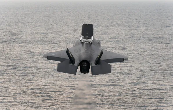 Картинка море, истребитель, бомбардировщик, взлет, F-35B, Lockheed Martin