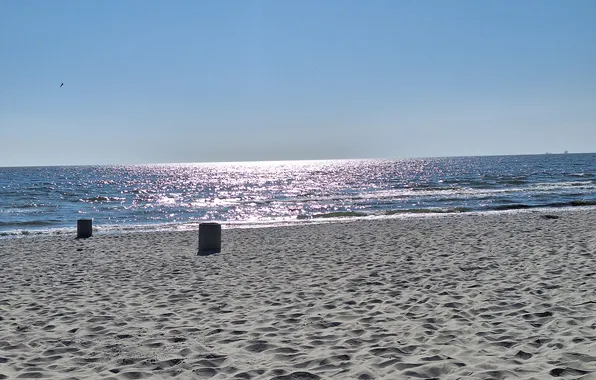 Plaża, piasek, morze bałtyckie