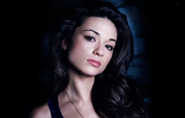 Актриса, брюнетка, Crystal Reed, Кристал Рид