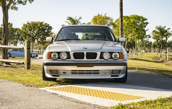 Картинка BMW, Sky, Classic, E34, 530i, Touring, Sight, Siver