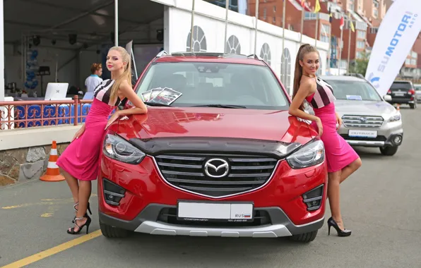 Картинка взгляд, Девушки, Mazda, красивые девушки, красный авто, позируют над машиной