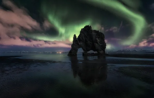 Картинка пляж, небо, звезды, ночь, берег, северное сияние, Исландия, Хвитзеркур