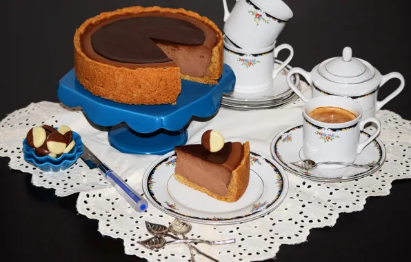 Кофе, шоколад, конфеты, чашка, торт, черный фон, cake, выпечка