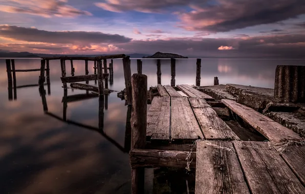 Italia, Lago di Bolsena, pontile