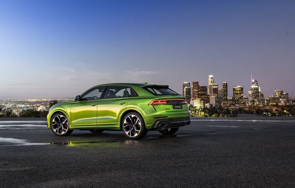 Закат, город, Audi, вечер, сумерки, кроссовер, 2020, RS Q8