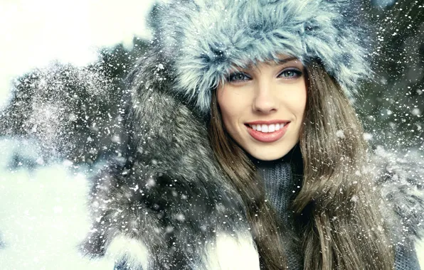 Взгляд, девушка, снег, улыбка, шапка, шатенка