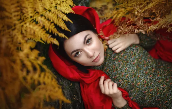 Взгляд, очаровательная девушка, женский портрет, Лера Васильчева, лист папоротгика