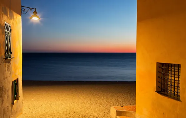 Море, пляж, стена, окна, горизонт, фонарь, windows, wall