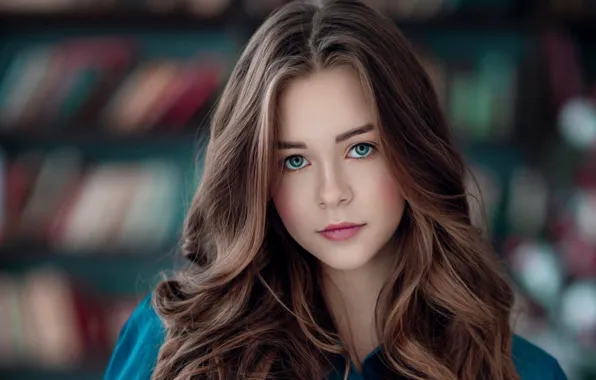 Картинка mouth, blouse, pretty, attractive, face, handsome, girl, blonde