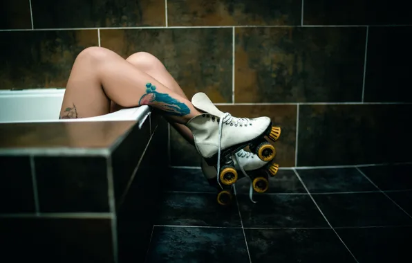 Отдых, тату, ролики, ванна, ножки, Taking a break