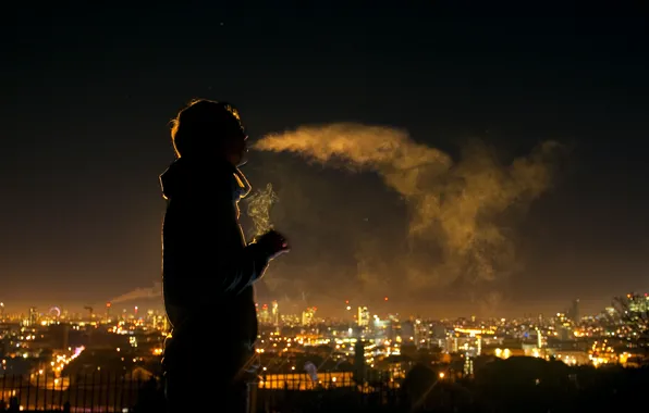 Картинка ночь, город, дым, силуэт