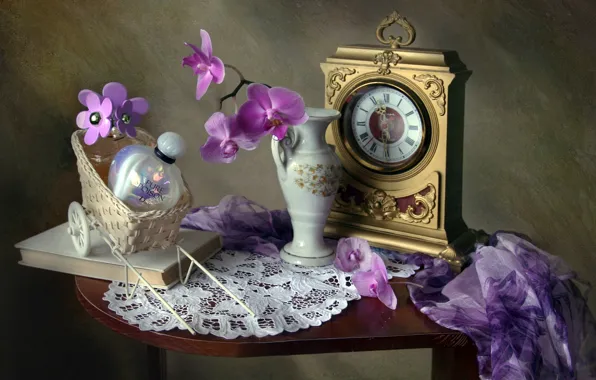 Цветы, часы, текстура, духи, книга, флакон, ваза, натюрморт