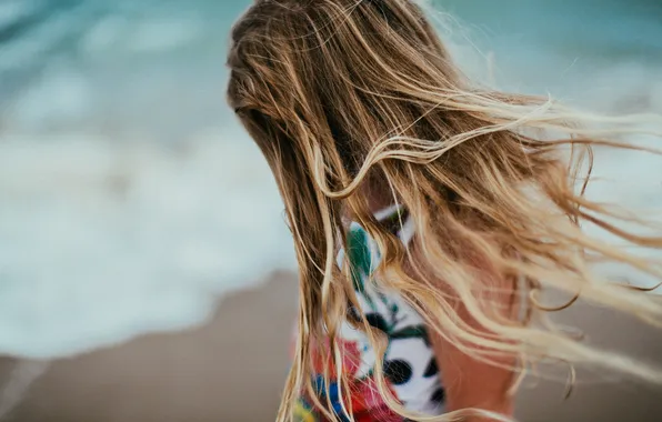 Картинка пляж, ветер, волосы, девочка