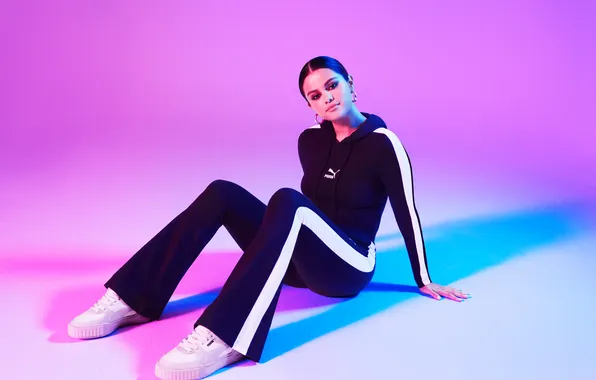 Фон, портрет, актриса, певица, фотосессия, puma, Selena Gomez, спортивный костюм