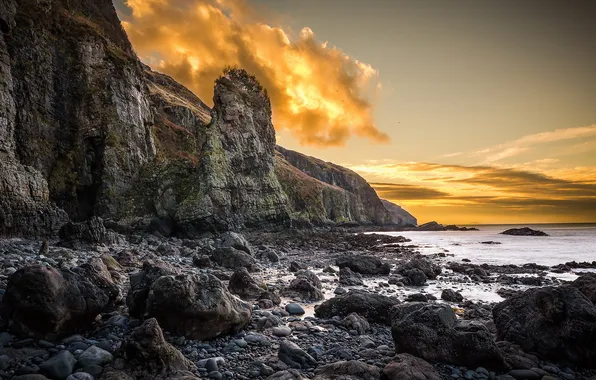 Море, скалы, утро