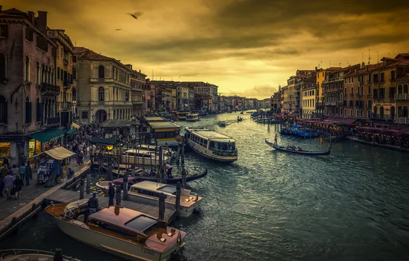 Картинка корабль, дома, вечер, Италия, Венеция, канал