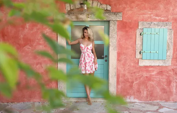 Cleavage, hot girl, model, outside, sexy woman, building, photoshoot, posing