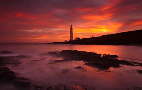 Картинка пляж, камни, океан, рассвет, маяк, Scotland, Angus