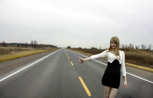 Дорога, девушка, ситуация