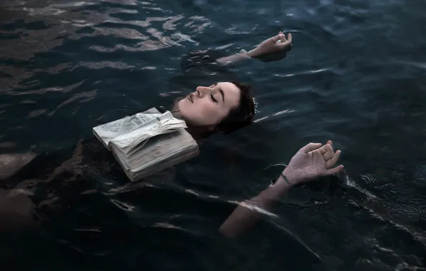 Картинка девушка, озеро, книга