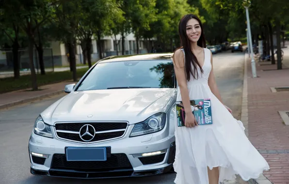 Картинка взгляд, улыбка, Девушки, платье, Mercedes, азиатка, красива девушка, белый авто