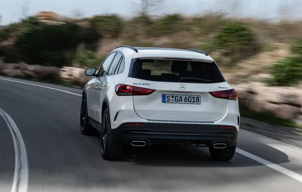 Mercedes-Benz, скорость, вид сзади, кроссовер, GLA, 4MATIC, GLA-Class, 2020