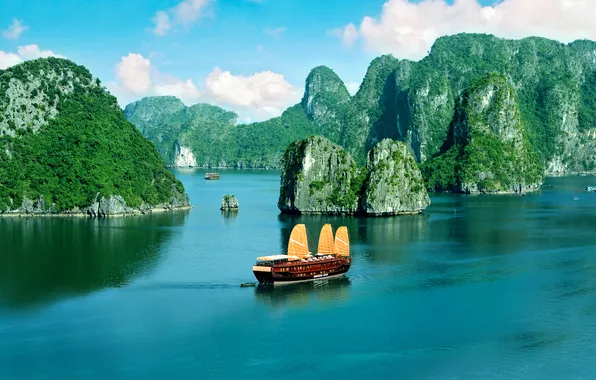 Картинка побережье, Вьетнам, panorama, Vietnam, залив Ха Лонг, прогулочная джонка, Ha long bay, Indochina