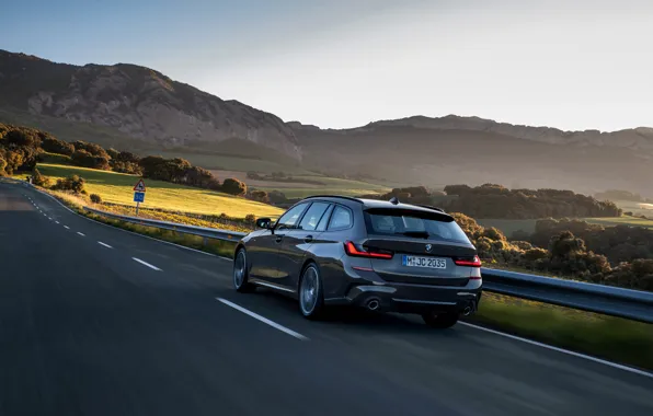Картинка движение, BMW, 3-series, универсал, Touring, 3er, 2019, тёмно-серый