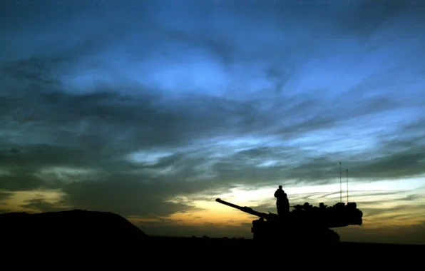 Картинка ночь, солдат, танк