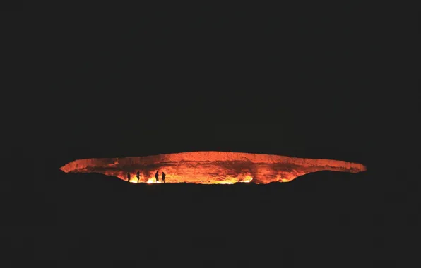 People, silhouettes, Turkmenistan, natural gas field in Derweze, Darvaza Crater, the Crater of Fire, Gates …